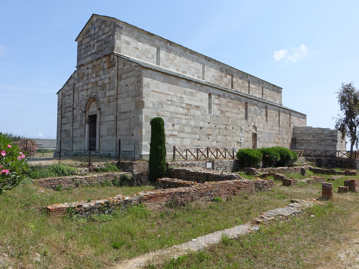 Marana, Kirche La Canonica, pisanischer Stil, erbaut im 12. Jahrhundert (21.06.2019)