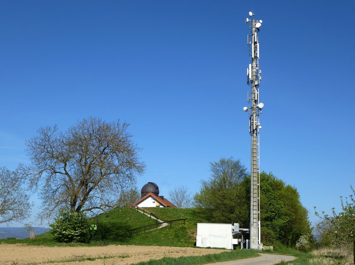 March-Buchheim, Sternwarte und Sendemast auf dem Marchhgel, April 2017