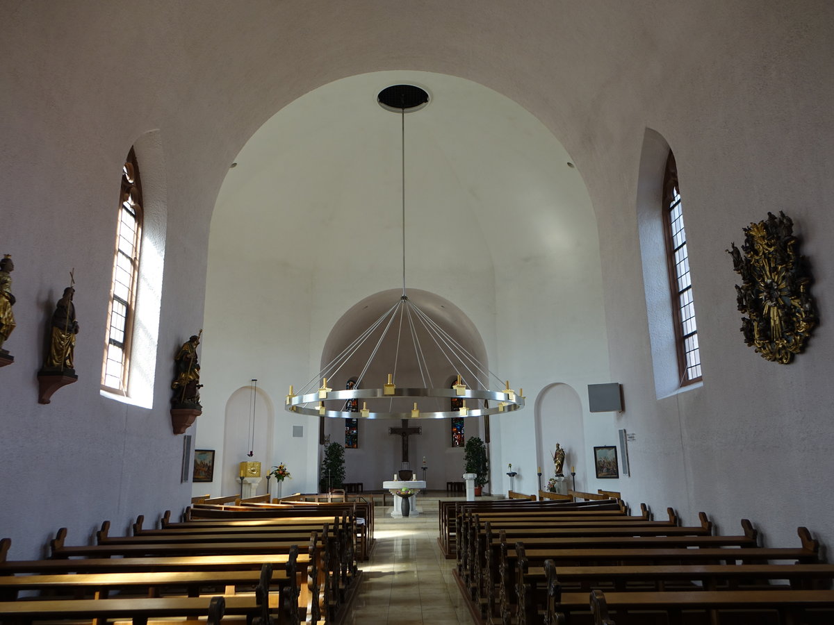 Margetshchheim, Innenraum der kath. Pfarrkirche St. Johannes Baptist (15.08.2017)