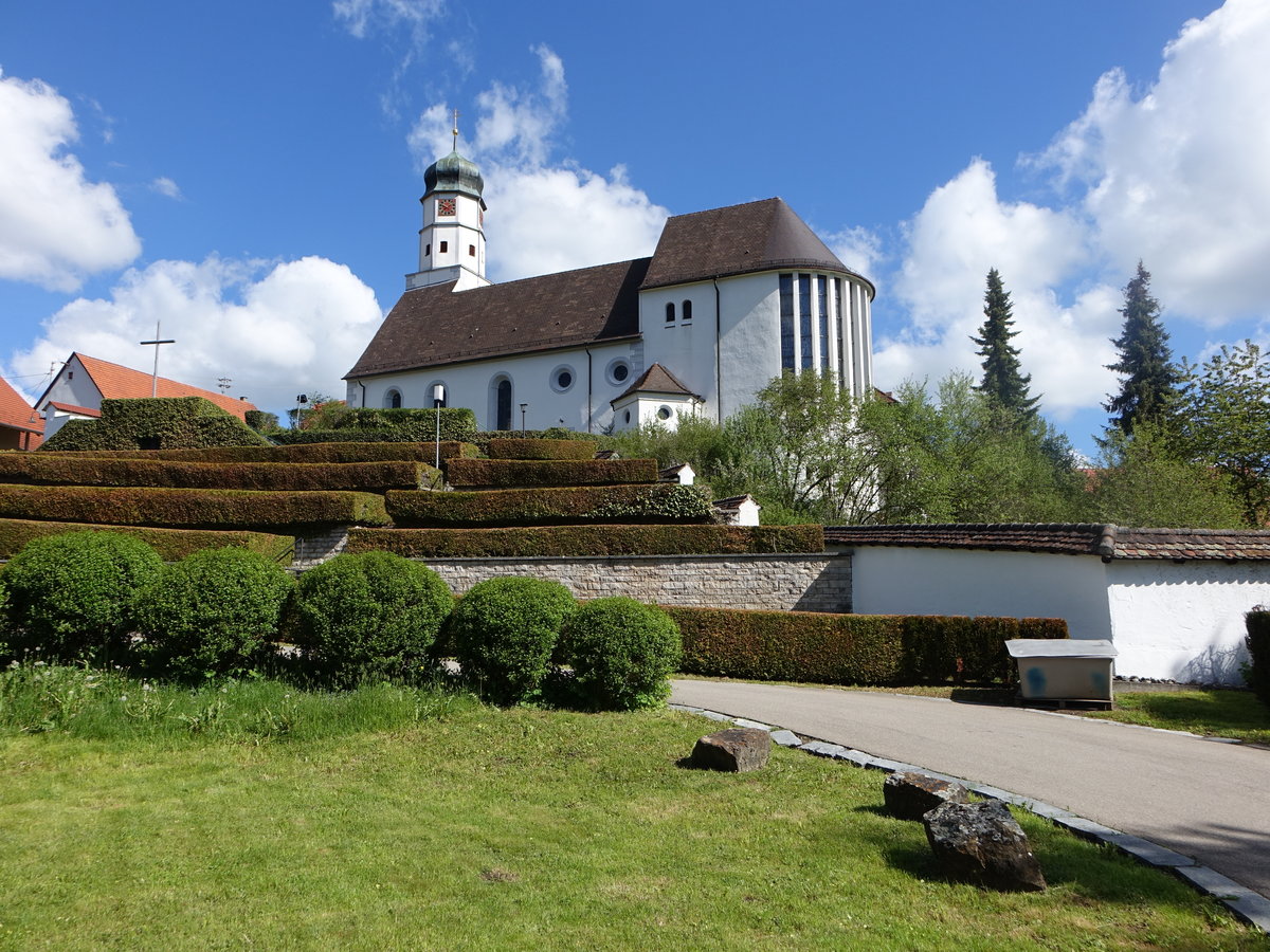 Margrethausen, katholische Kirche St. Margareta, erbaut bis 1337, neuer Chor erbaut von 1933 bis 1934 (21.05.2017)