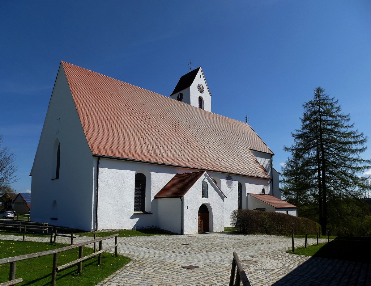 Maria Rain, die katholische Pfarr-und Wallfahrtskirche, 1497 erbaut, April 2014