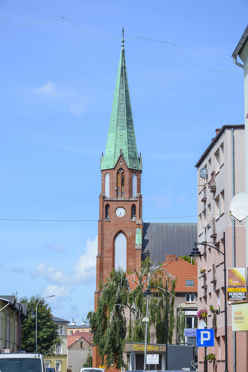 Marienkirche in der polnischen Kreisstadt Lębork (Lauenburg in Pommern). Aufnahme: 19. August 2020.

