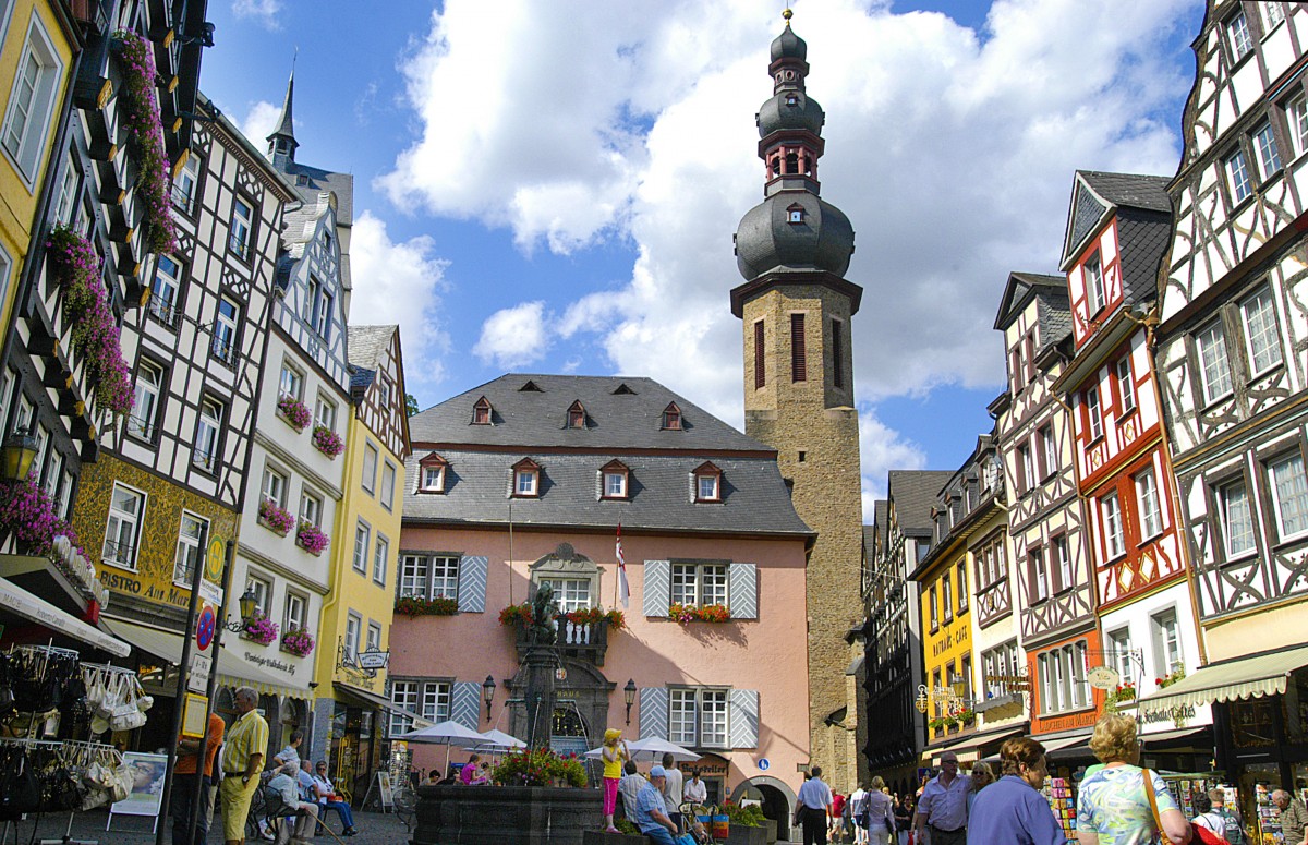 Marktplatz in Cochem (Mosel). Aufnahme: Juli 2007.