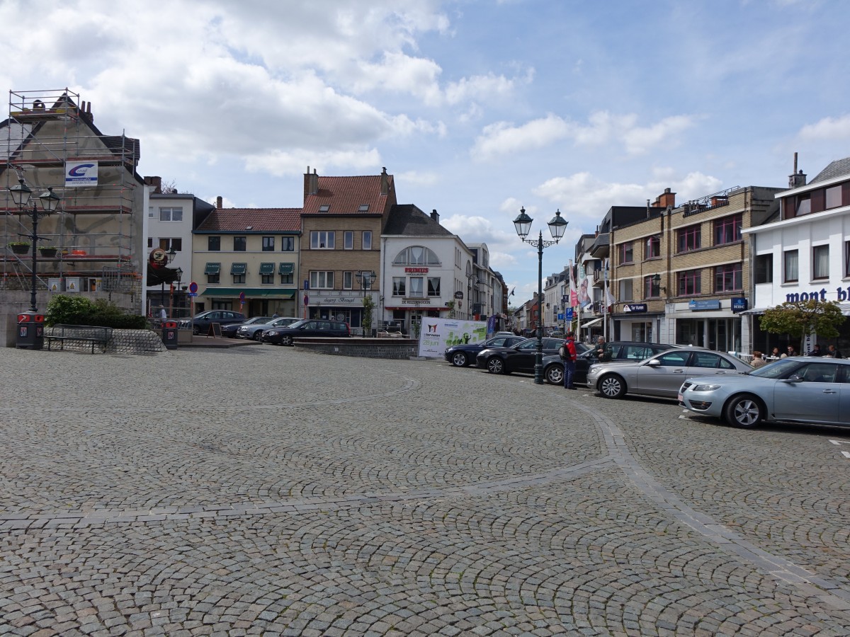 Marktplatz von Tervuren (27.04.2015) Staedtefotos.de