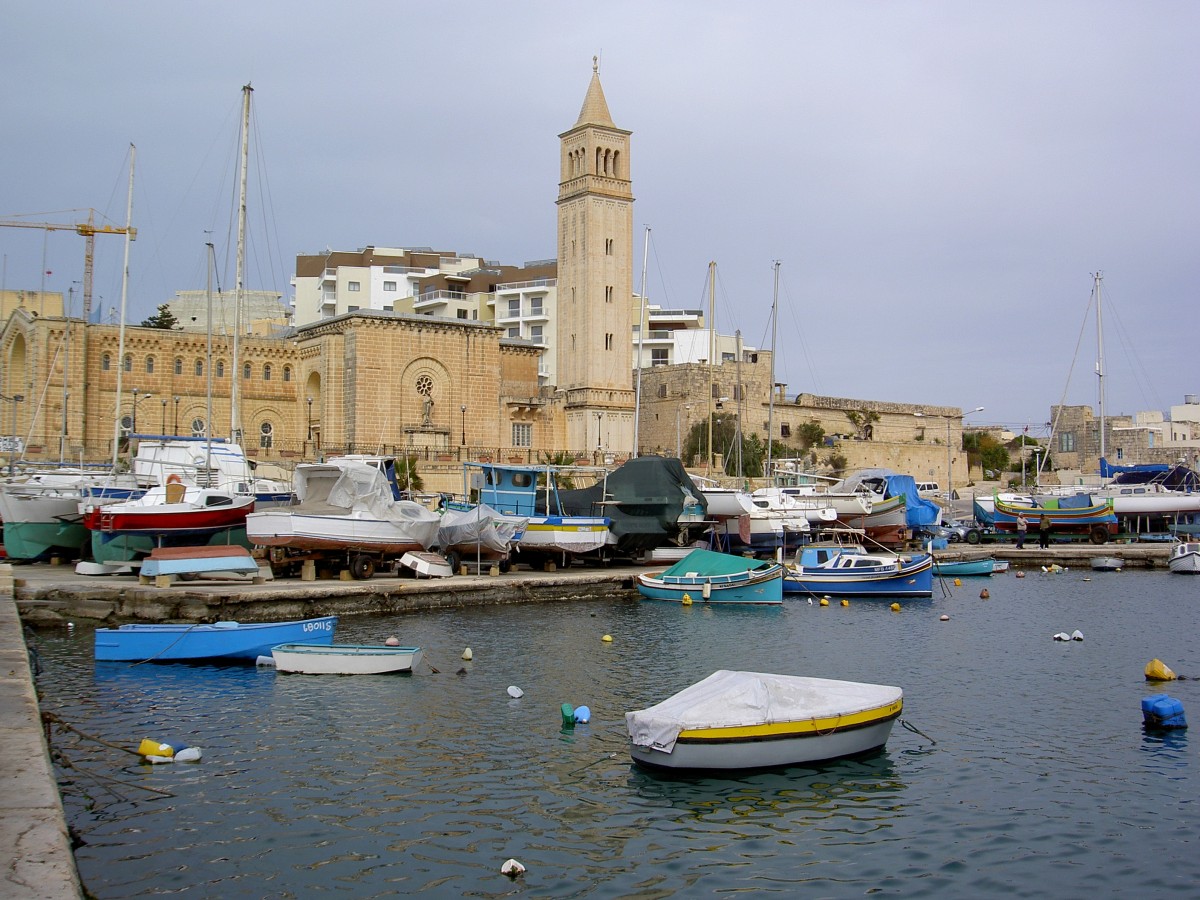 Marsaskala, St. Anne Parish Church am Hafen (23.03.2014)