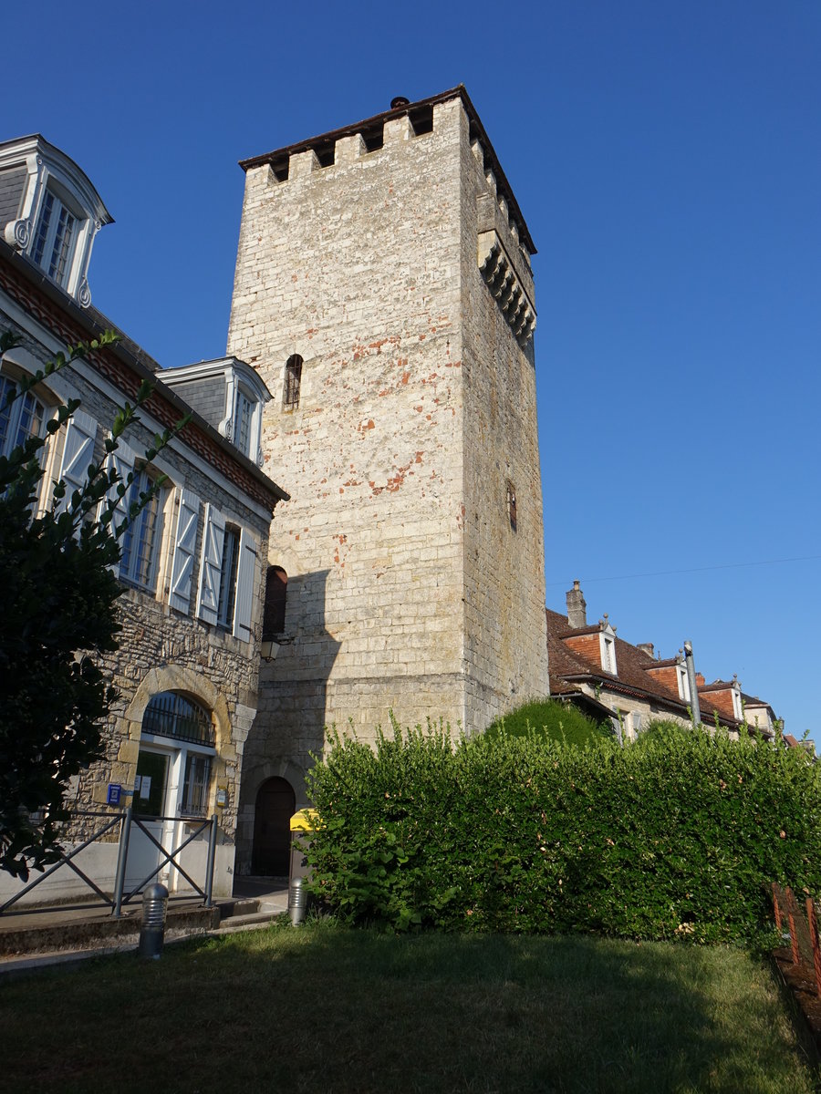 Martel, Stadtturm Tournerime in der Ave. General de Gaulle, erbaut im 12. Jahrhundert (22.07.2018)