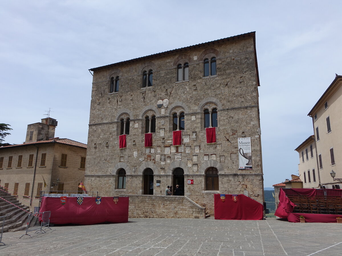 Massa Marittima, Archäologisches Museum an der Piazza Garibaldi (22.05.2022)