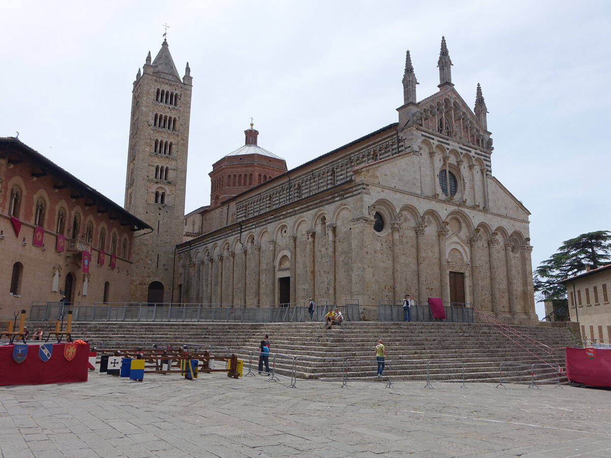 Massa Marittima, Dom San Cerbone, erbaut im 13. Jahrhundert (22.05.2022)