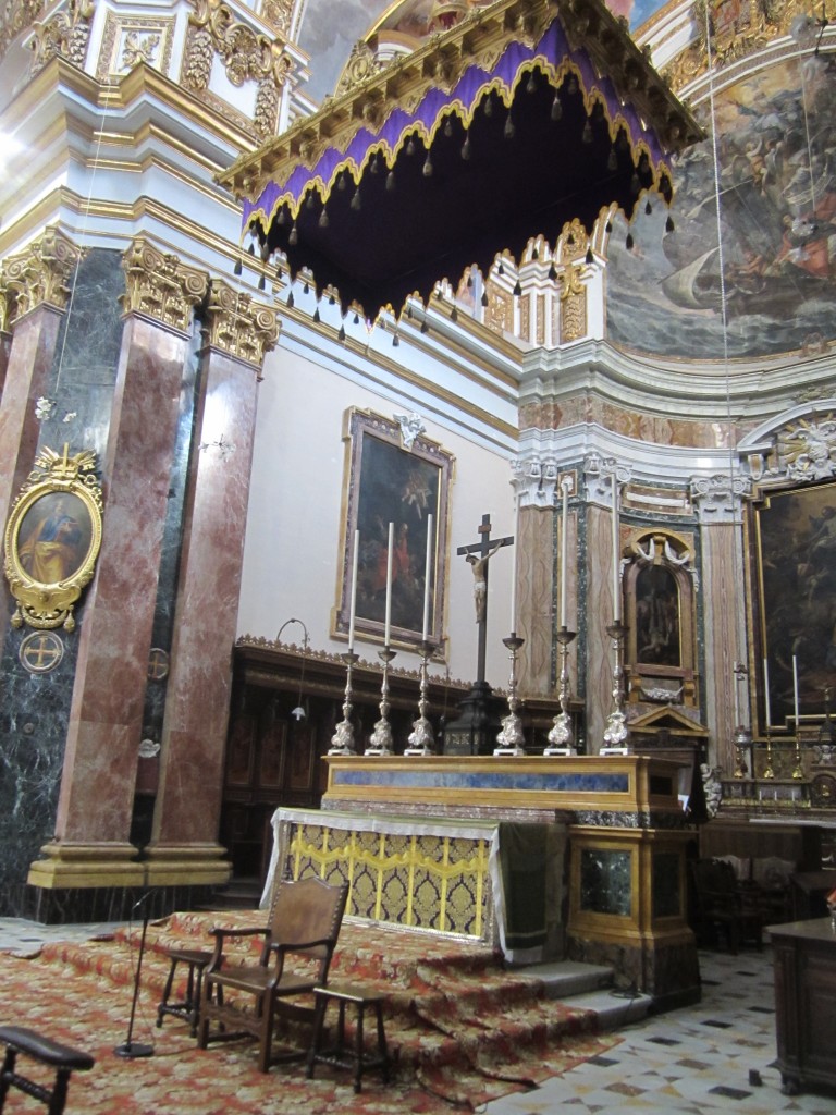 Mdina, Hochaltar in der St. Pauls Kathedrale (21.03.2014)