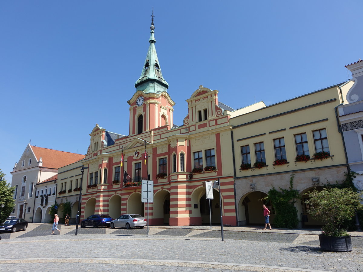Melnik, Rathaus am Namesti Miru, erbaut 1398, barockisiert im 17. Jahrhundert (28.06.2020)
