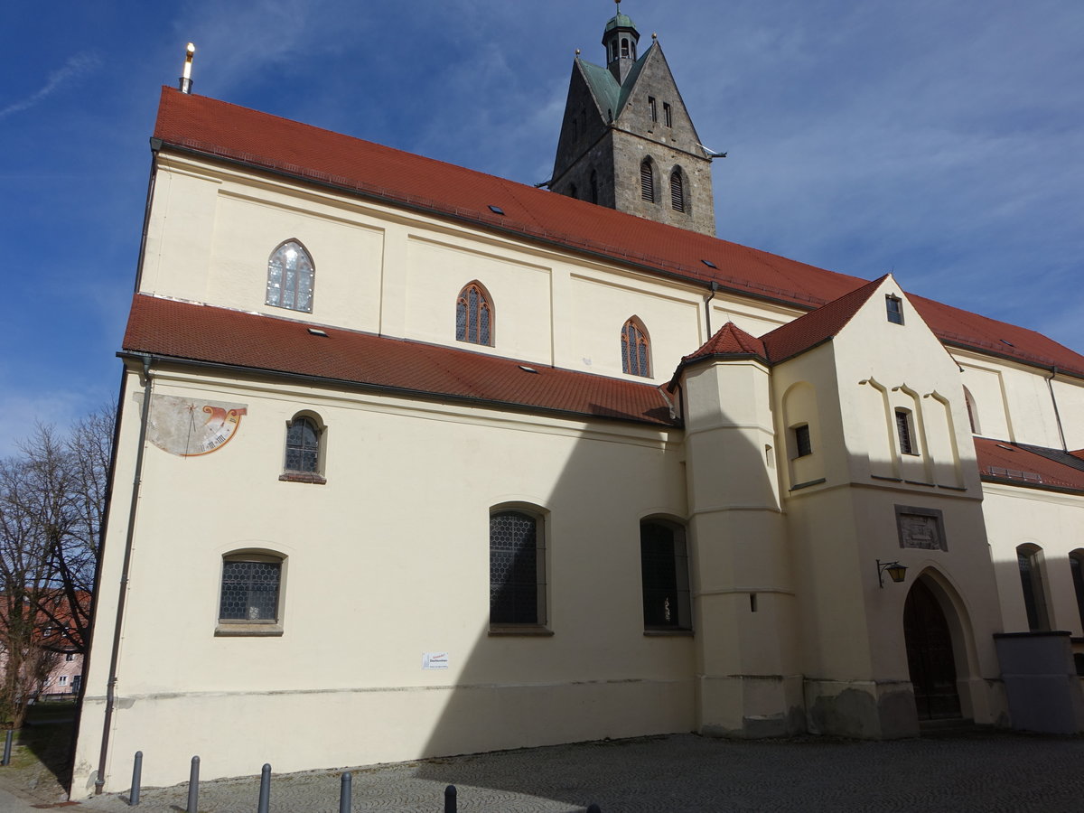 Memmingen, Frauenkirche, ehem. Knigshofkirche der Karolingerzeit, erbaut bis 1460 (22.02.2020)