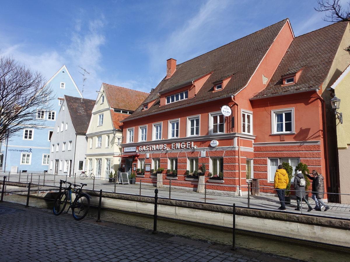 Memmingen, Gasthof Engel in der Hirschgasse, erbaut im 17. Jahrhundert (22.02.2020)