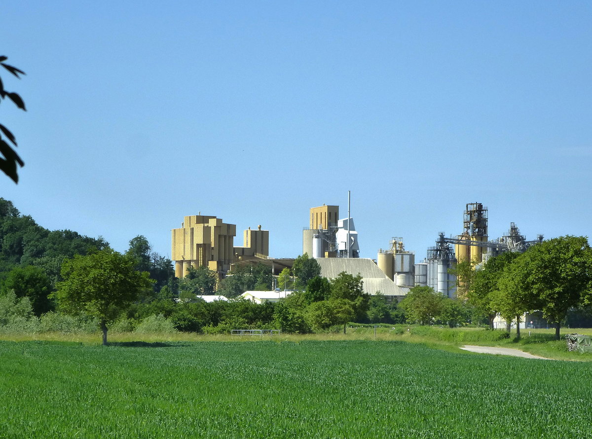 Merdingen, Kalk-und Baustoffwerk am Tuniberg, Juni 2017