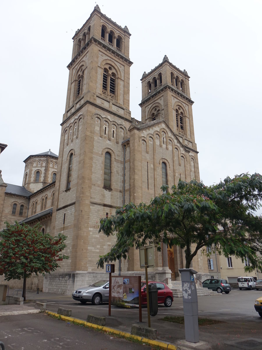 Millau, Pfarrkirche Sacr-Coeur, erbaut im 19. Jahrhundert (02.10.2017)