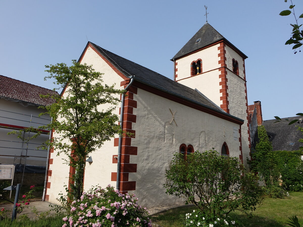Minden, Pfarrkirche St. Silvester, romanische Dorfkirche aus dem 12. Jahrhundert (18.06.2022)