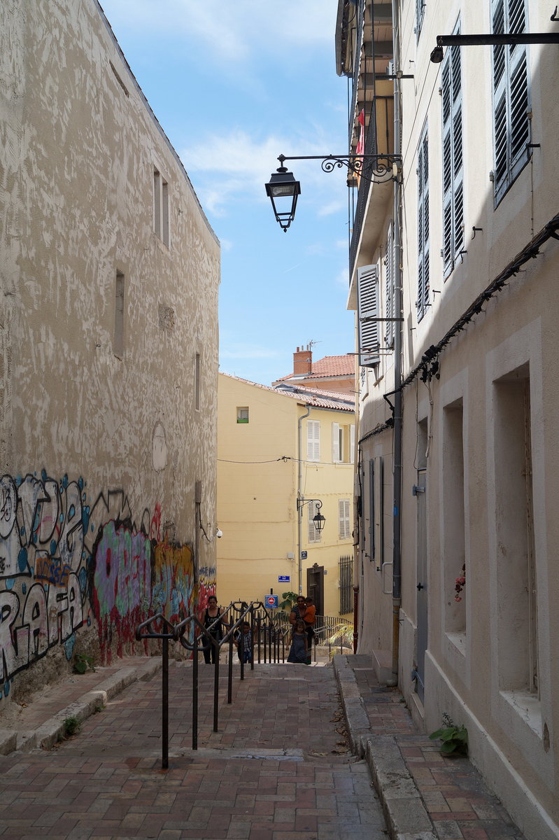 Mittagszeit in Marseille nahe der Rue Beauregard, 10.09.2018.