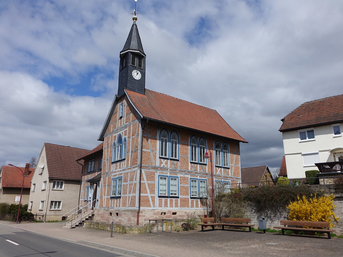 Mittelstille, evangelische Kirche in der Suhler Strae, erbaut 1864 (15.04.2022)