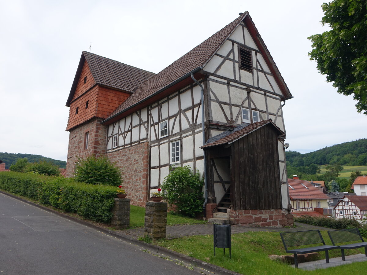 Mitterode, evangelische Kirche St. Nikolaus (03.06.2022)
