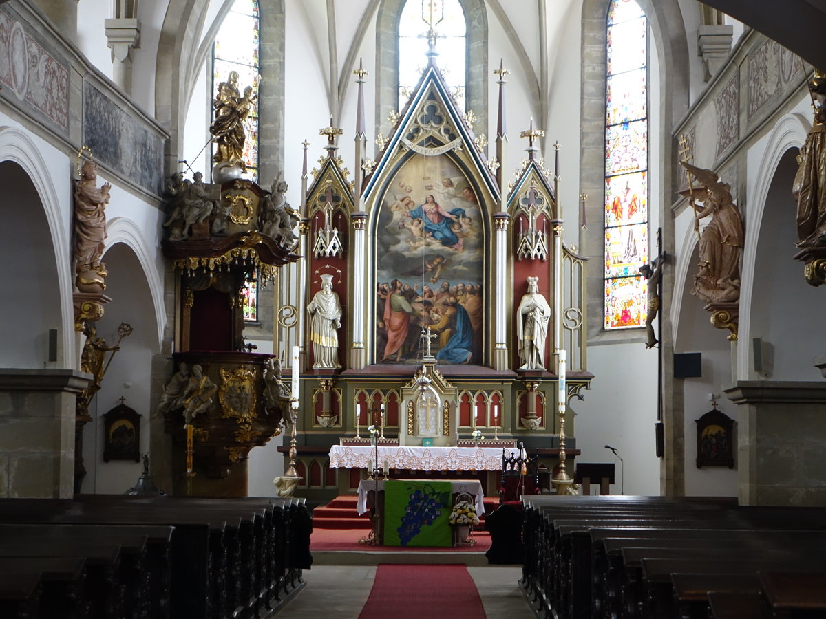 Mlada Boleslav / Jungbunzlau, Hochaltar in der kath. Pfarrkirche Maria Himmelfahrt (28.06.2020)