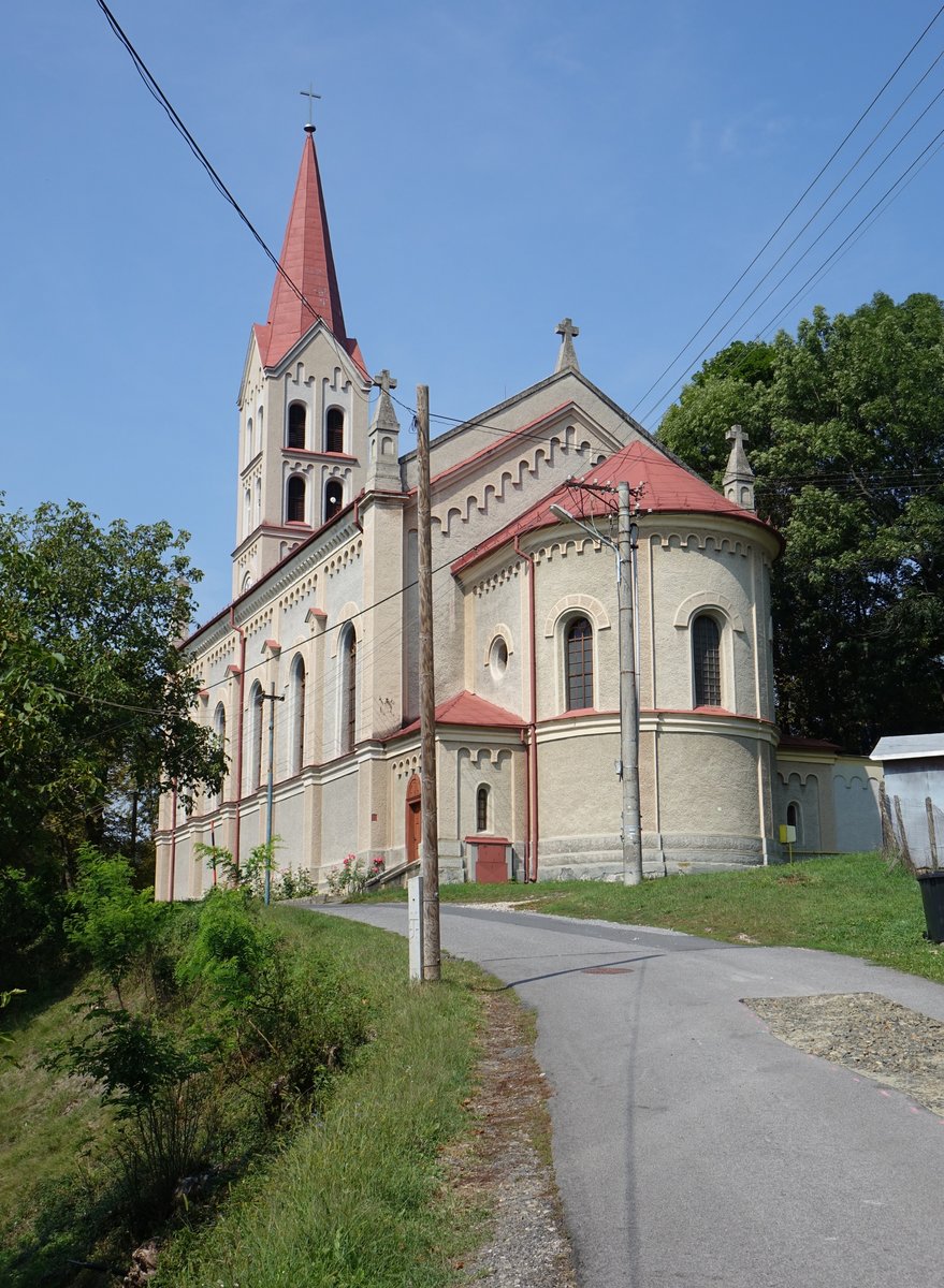 Modry Kamen, neoromanische St. Anton Kirche, erbaut bis 1879 (27.08.2019)