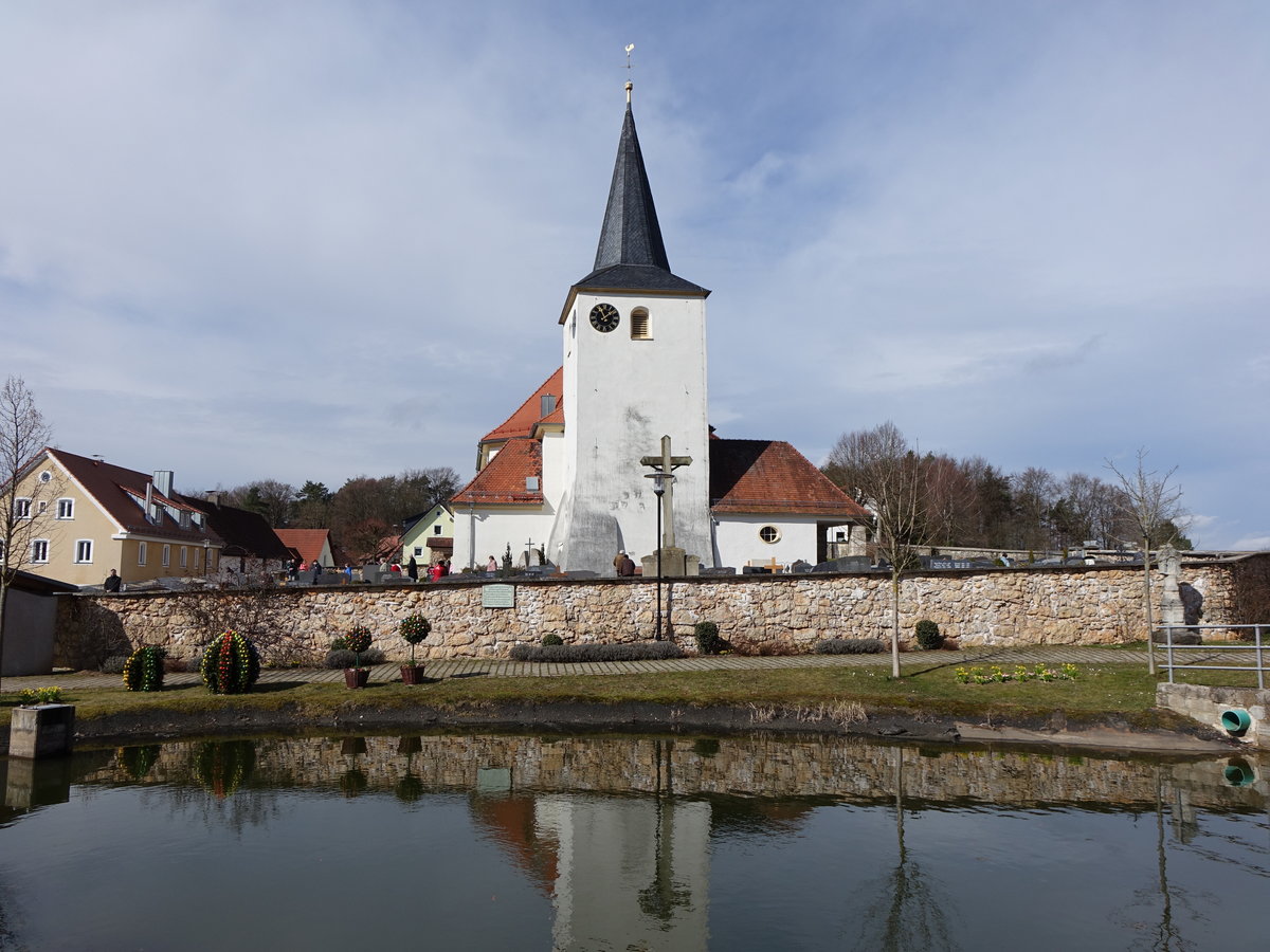 Moggast, St. Stephan Kirche, Chorturmkirche, Langhaus erbaut von 1921 bis 1922 durch Otto Schulz (28.03.2016)