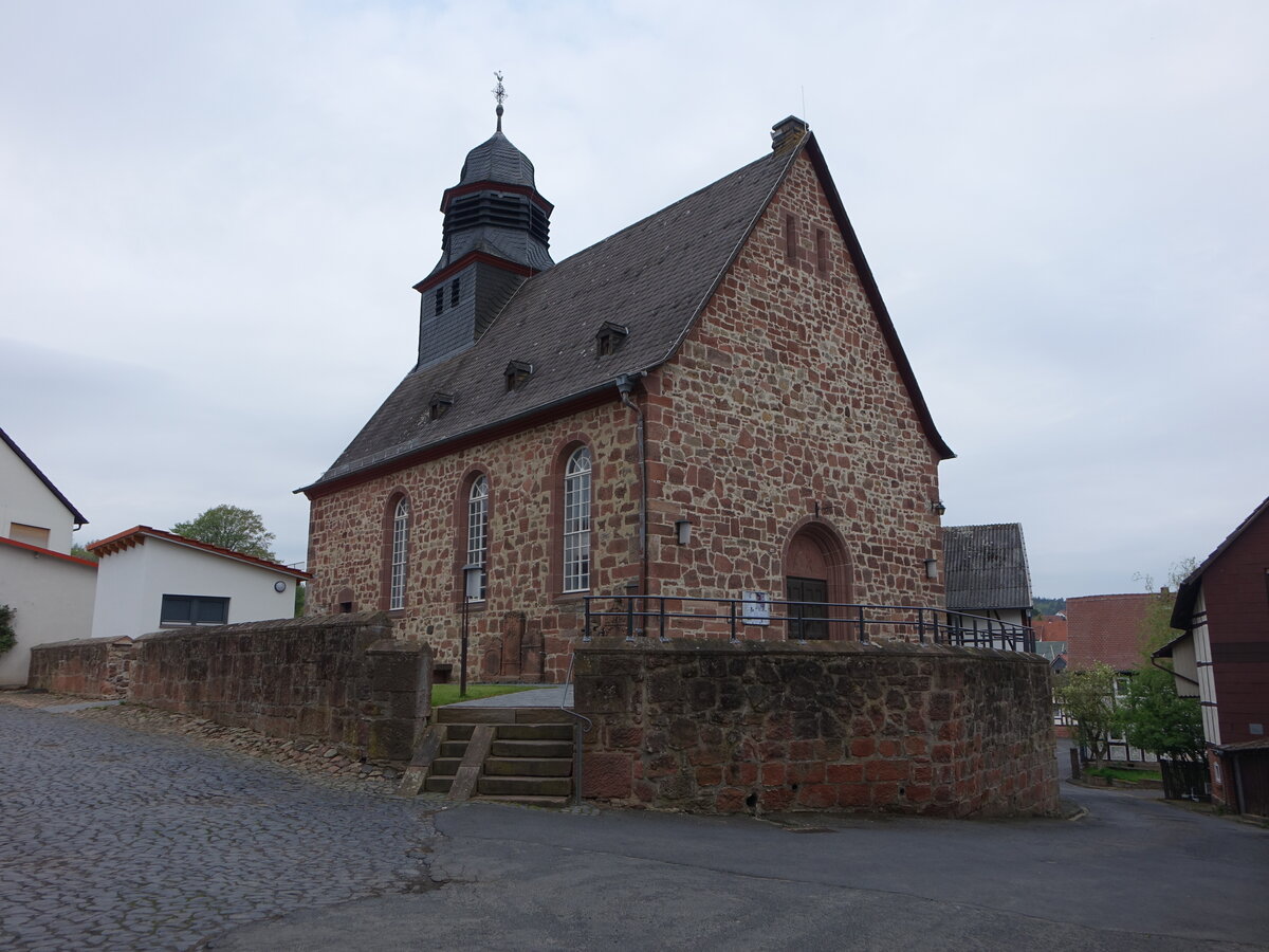 Moischt, evangelische Kirche, erbaut 1928 von dem Marburger Architekten Karl Rumpf (01.05.2022)