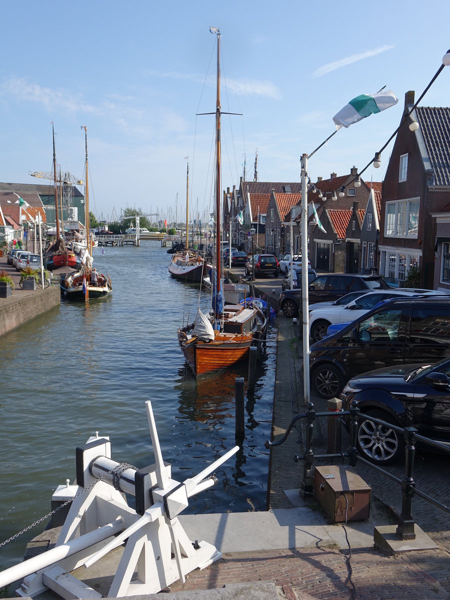 Monnickendam, Hafen am Gooische Kai (27.08.2016)