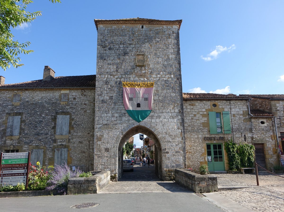 Monpazier, Stadttor Fortifee der Stadtbefestigung von 1284 (22.07.2018)