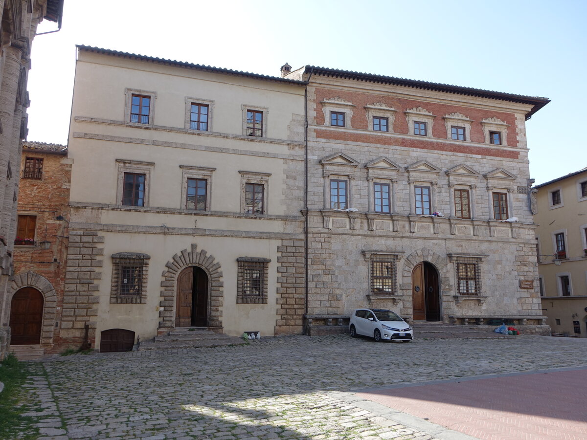 Montepulciano, Palste an der Piazza Grande (21.05.2022)