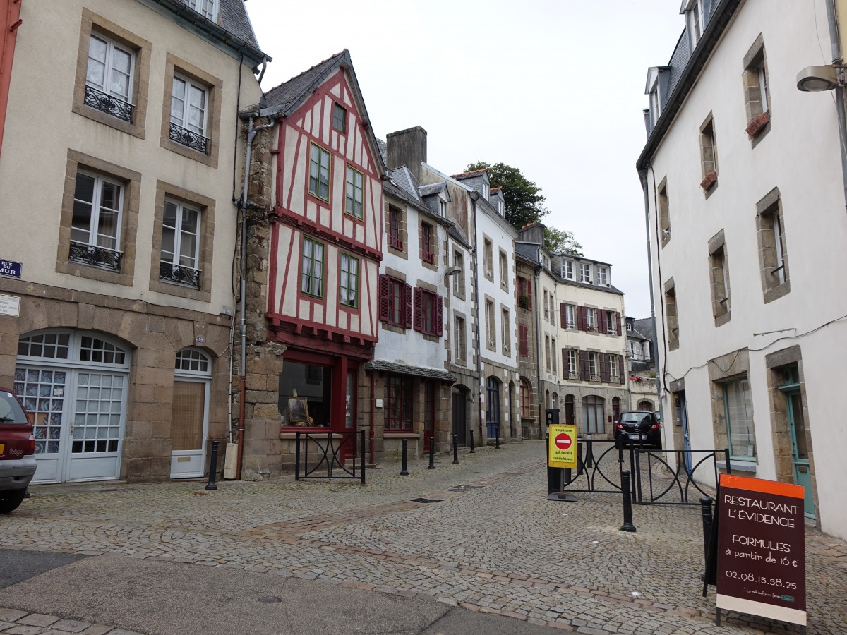 Morlaix, Huser in der Rue Basse (14.07.2015)