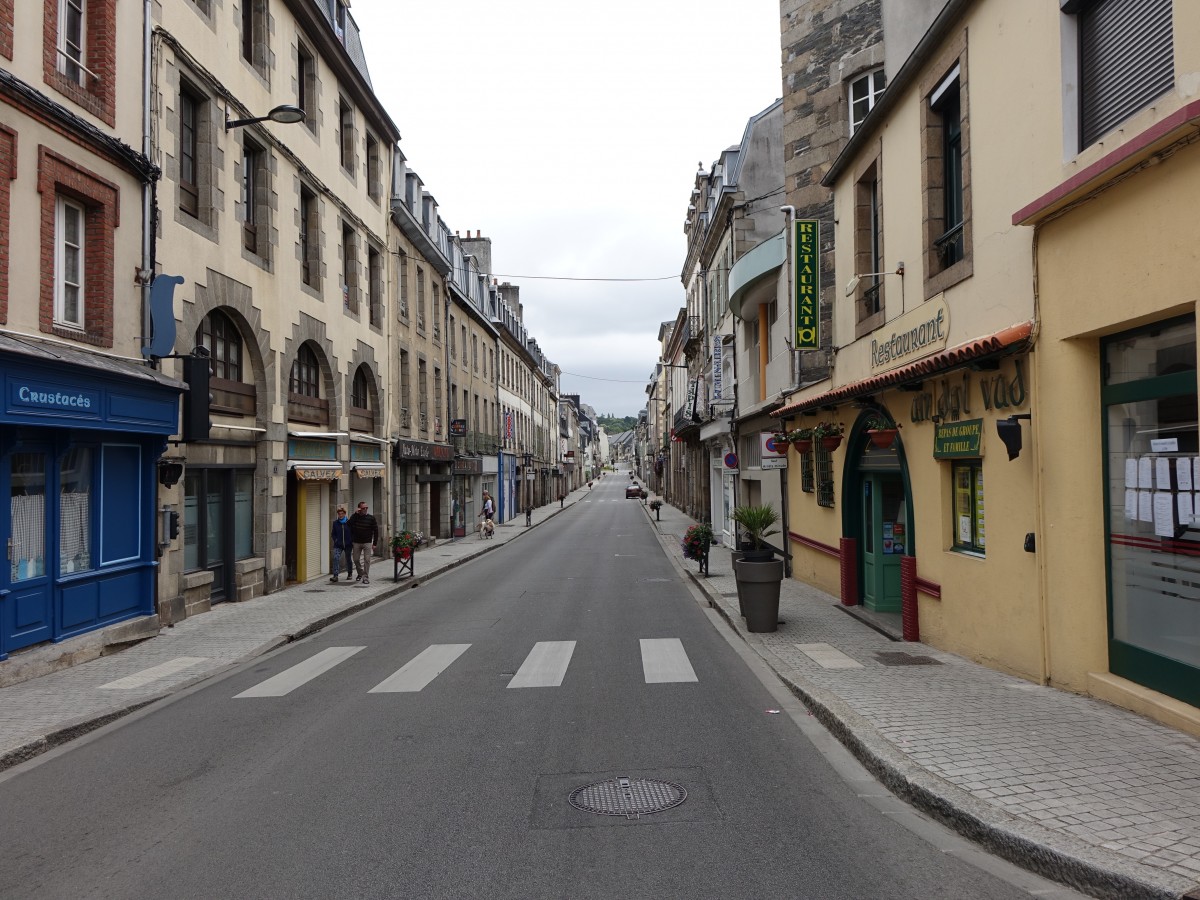Morlaix, Rue de Paris (14.07.2015)