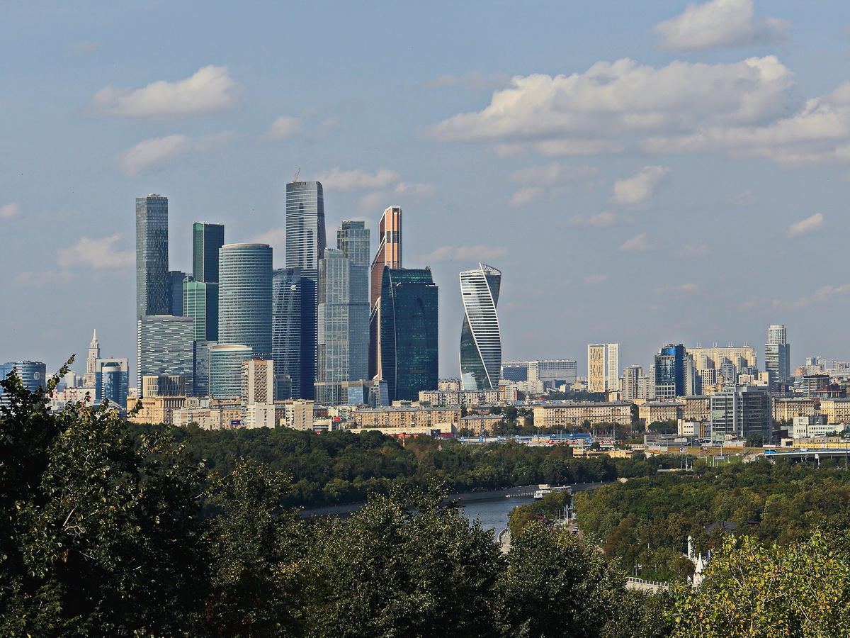 Moskau international business center gesehen von der Brcke der Motorradfahrer am 10. September 2017.