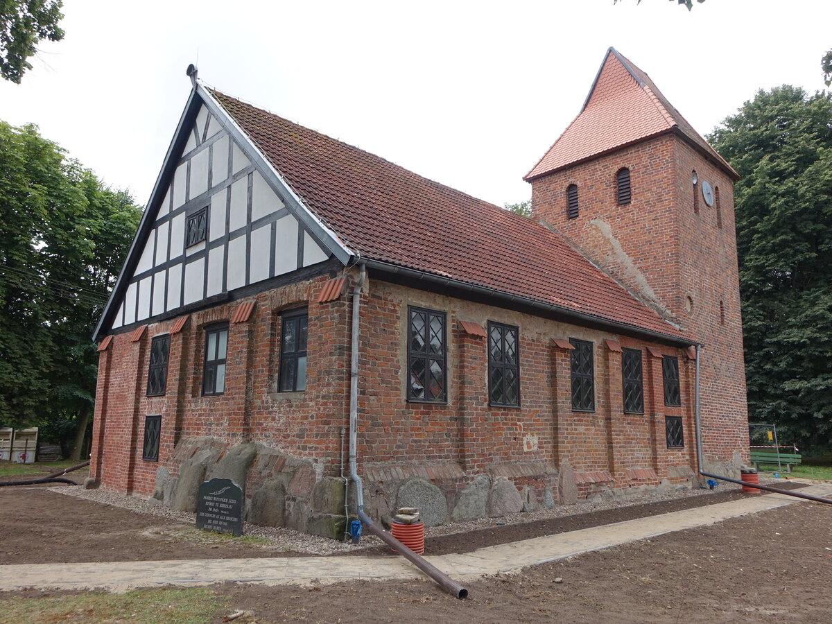 Mozdzanowo / Mtzenow, Pfarrkirche St. Bartholomus, erbaut ab 1374 (01.08.2021)