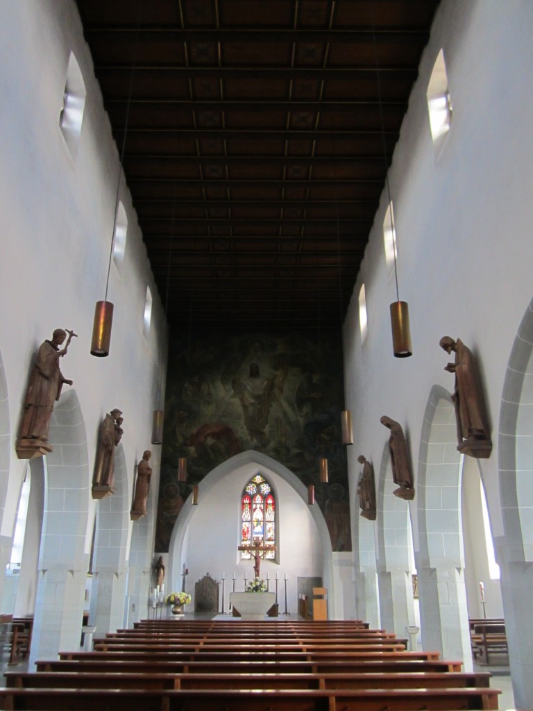 Mhlhausen-Ehingen, Langschiff der St. Peter und Paul Kirche (23.02.2014)