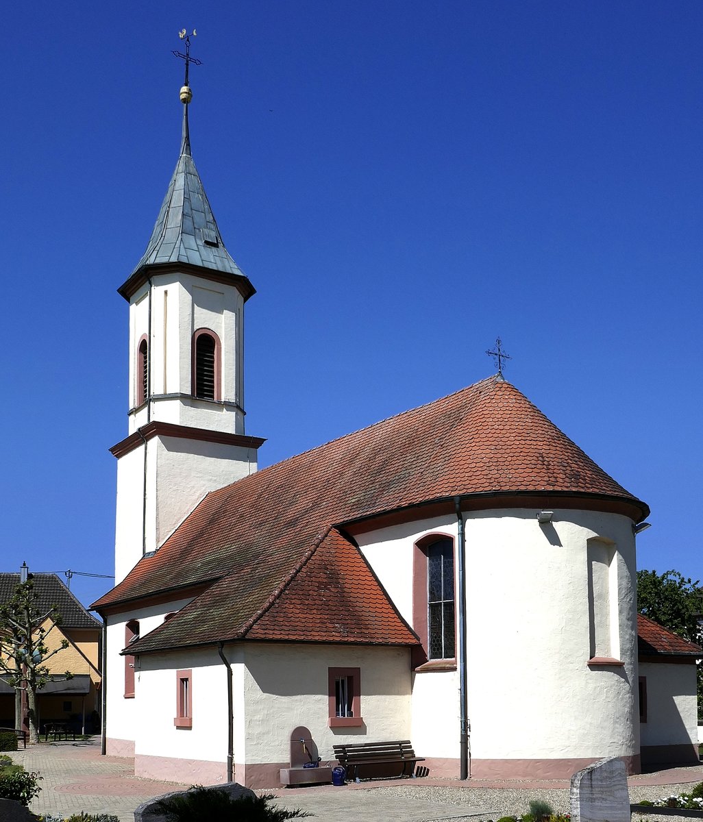 Mllen, OT von Neuried in der Ortenau, die katholische Pfarrkirche St.Ulrich, 1741 barock erweitert und erneuert, Mai 2020