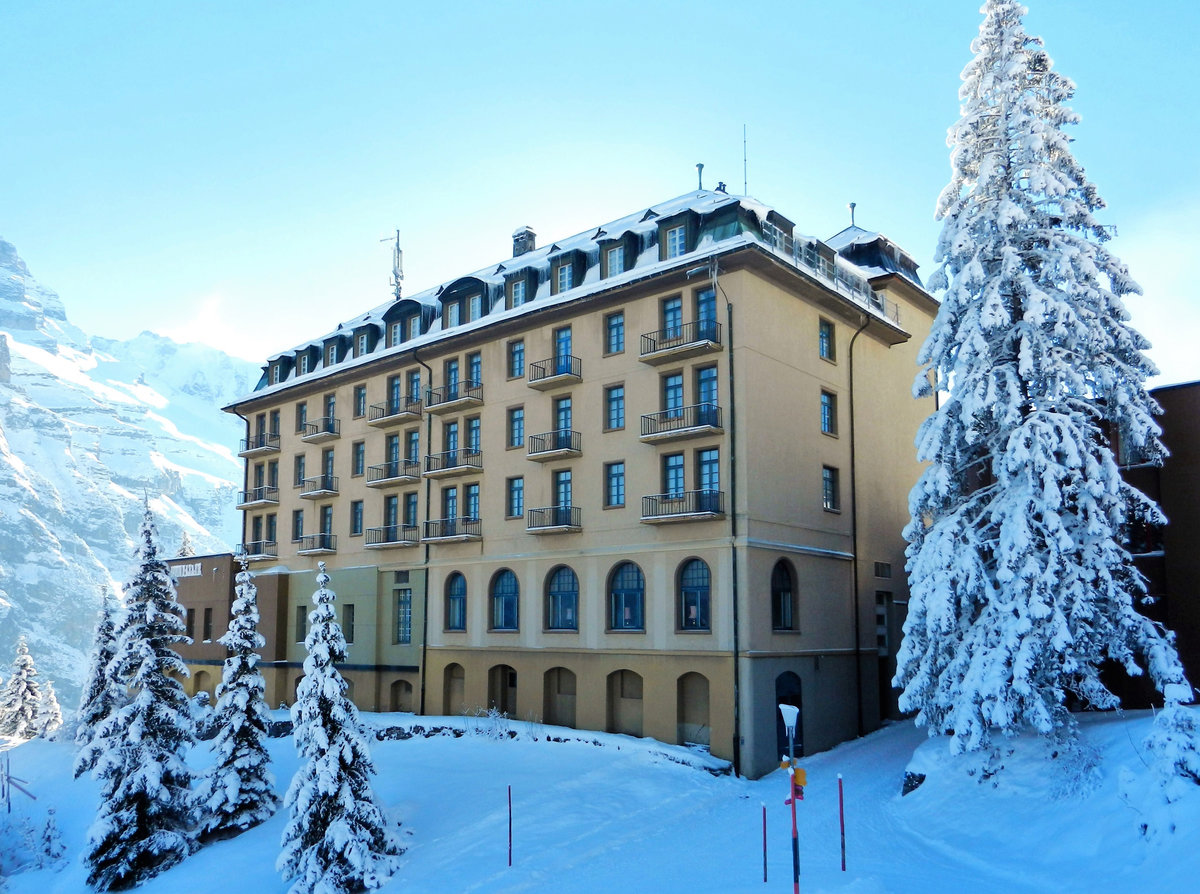 Mrren, Hotel Alpin Palace (seit Sommer 2009 geschlossen) - 27.11.2013
