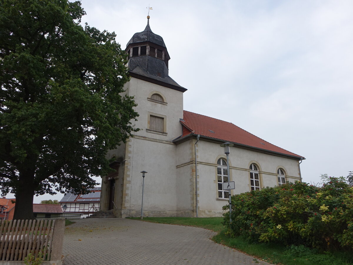 Naensen, evangelische St. Georg Kirche, erbaut 1824 (29.09.2023)