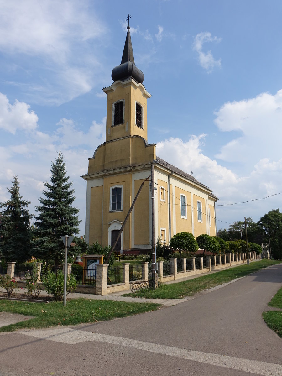 Nagyivan, Pfarrkirche St. Johannes, erbaut bis 1762 (25.08.2019)