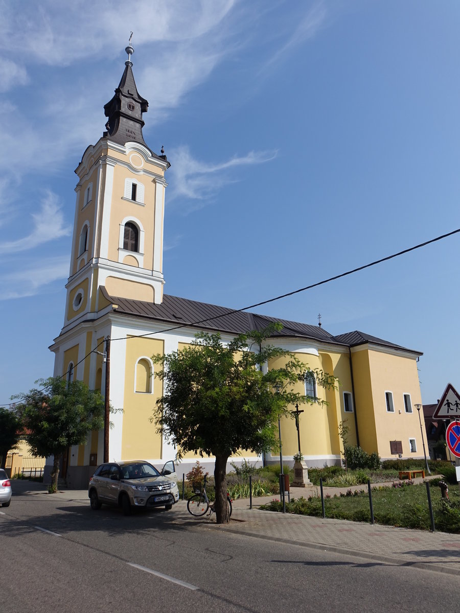 Nagykallo, katholische Kirche in der Kossuth Lajos Utca Stra (08.09.2018)