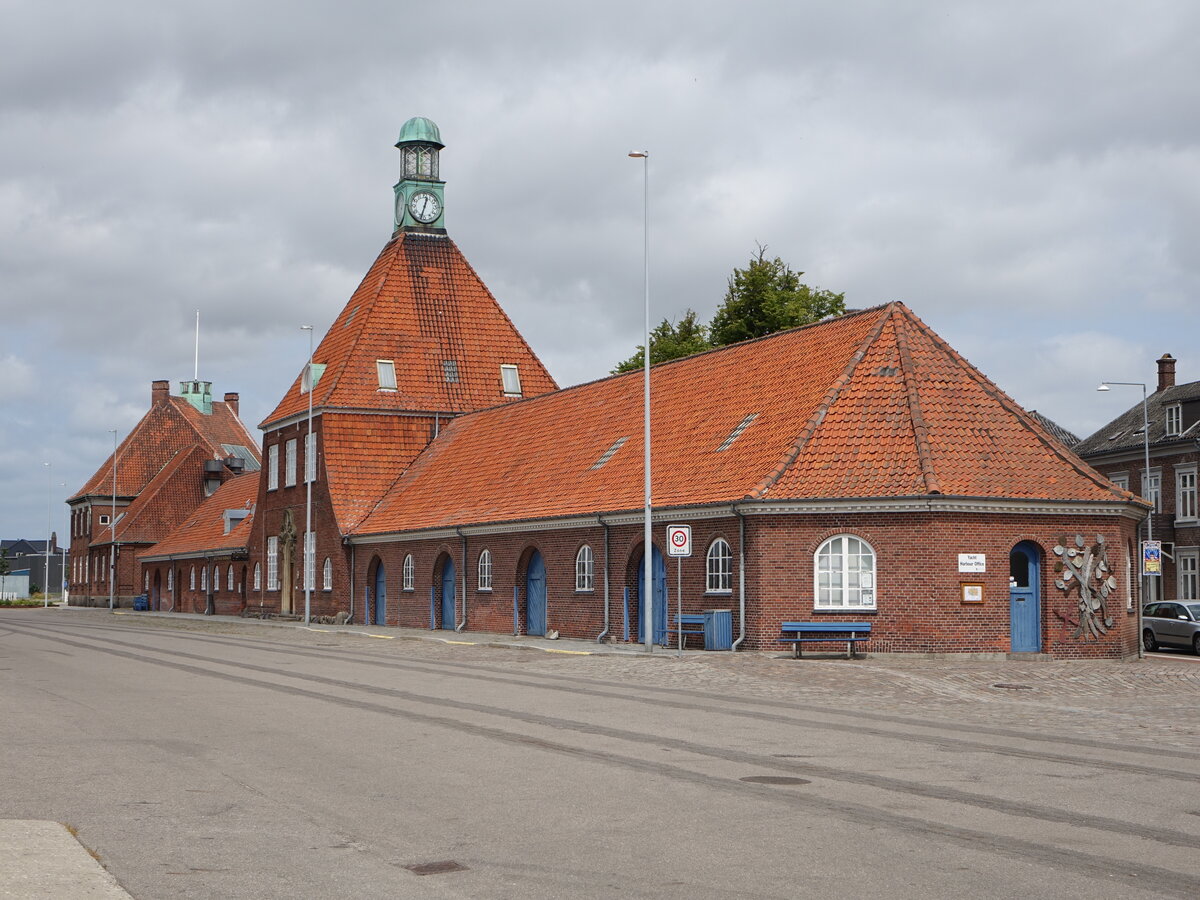 Nakskov, Gebude des Seefahrtsmuseum am Toldbodkaj (18.07.2021)