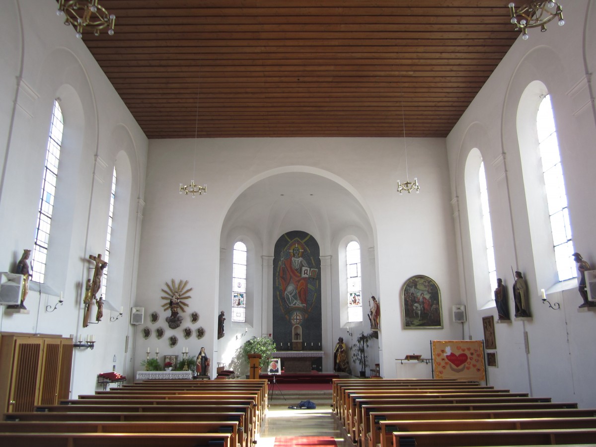 Nandlstadt, Innenraum der St. Martin Kirche (14.03.2014)