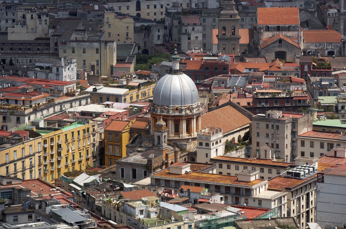 Neapel von Castel Sant'Elmo aus gesehen - Aufnahmedatum: 26. Juli 2011.