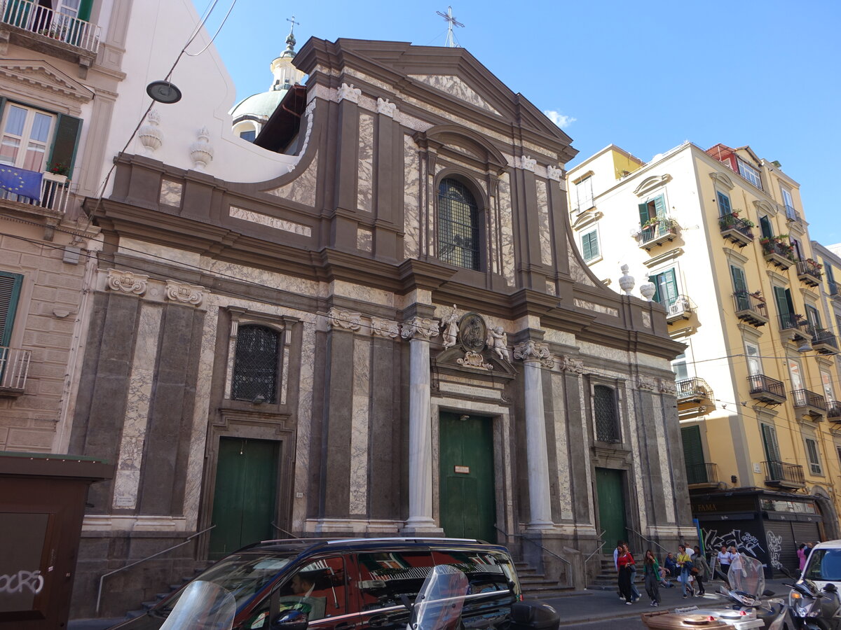 Neapel, Pfarrkirche San Nicola alla Carita, erbaut im 17. Jahrhundert durch den Architekten Onofrio Gisolfo (22.09.2022)