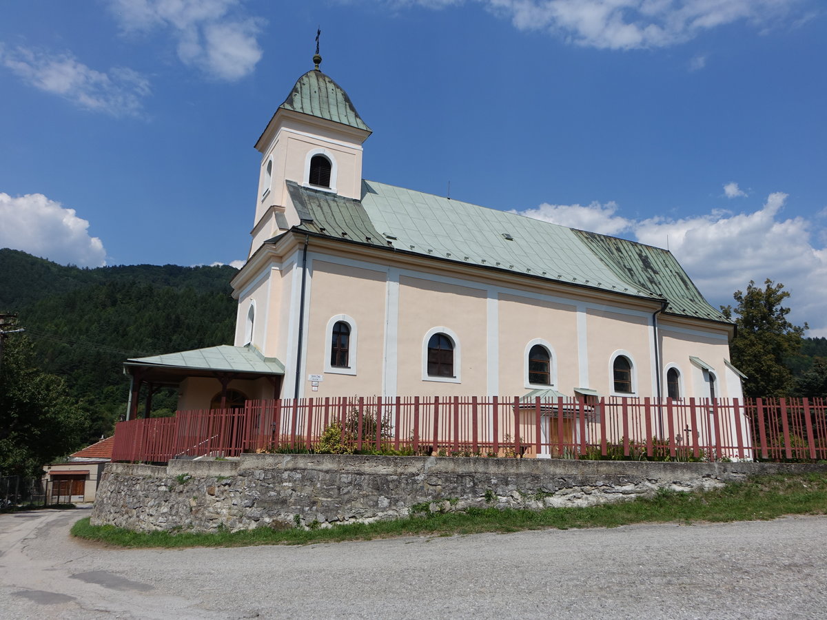 Nemecka / Deutschendorf an der Gran, Pfarrkirche St. Michael, erbaut im 18. Jahrhundert (07.08.2020)