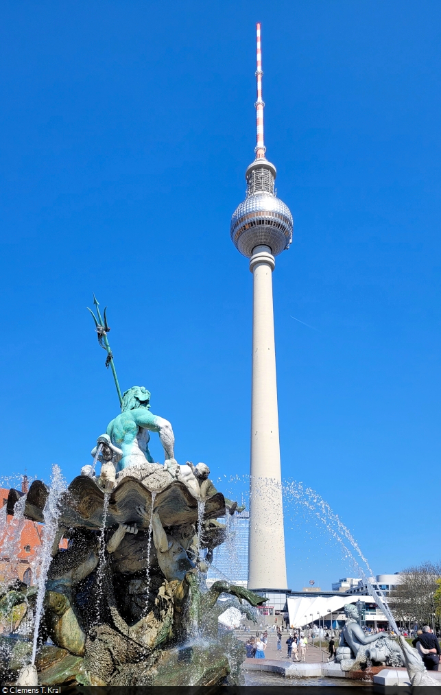 Neptunbrunnen und Fernsehturm, so gesehen im Herzen Berlins.

🕓 22.4.2023 | 14:13 Uhr