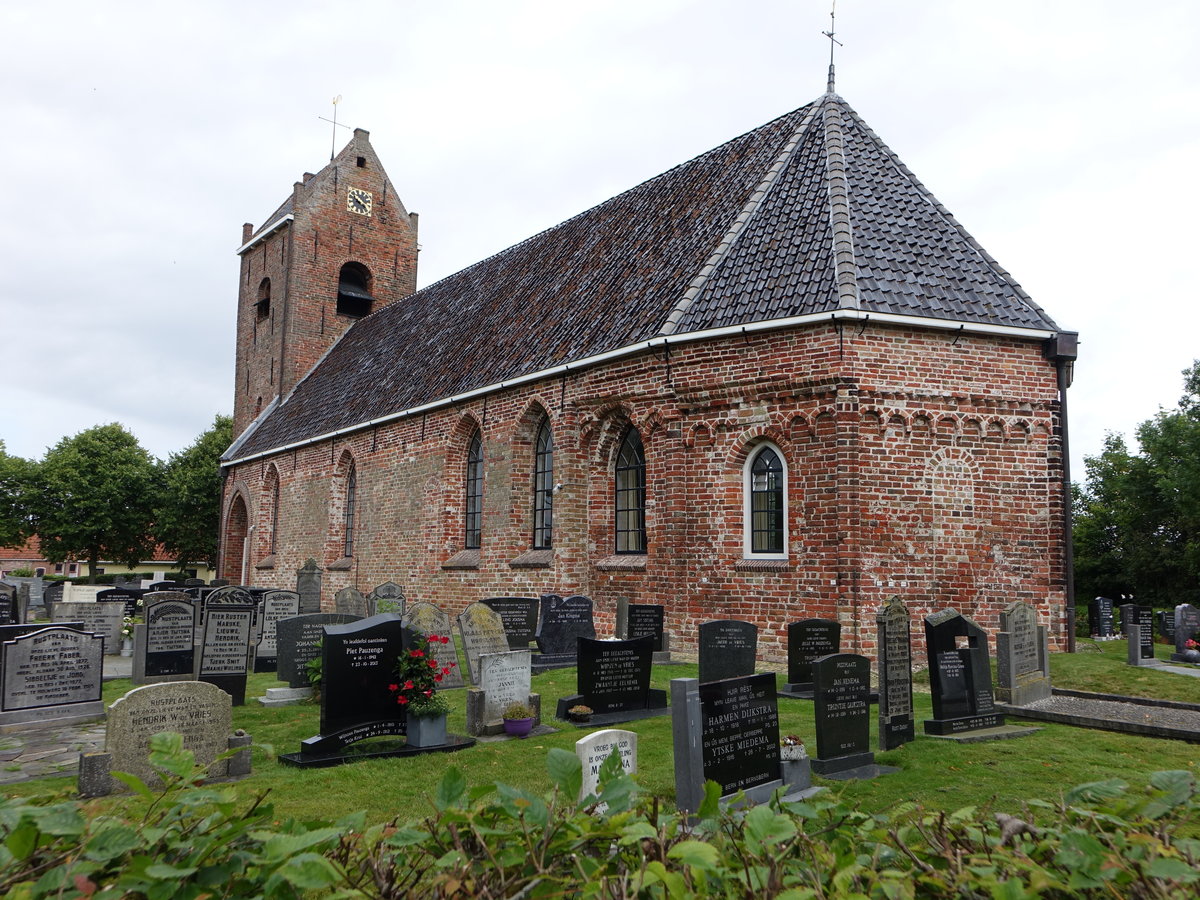Nes, niederl. Ref. St. Johannes Kirche, erbaut im 13. Jahrhundert (27.07.2017) 