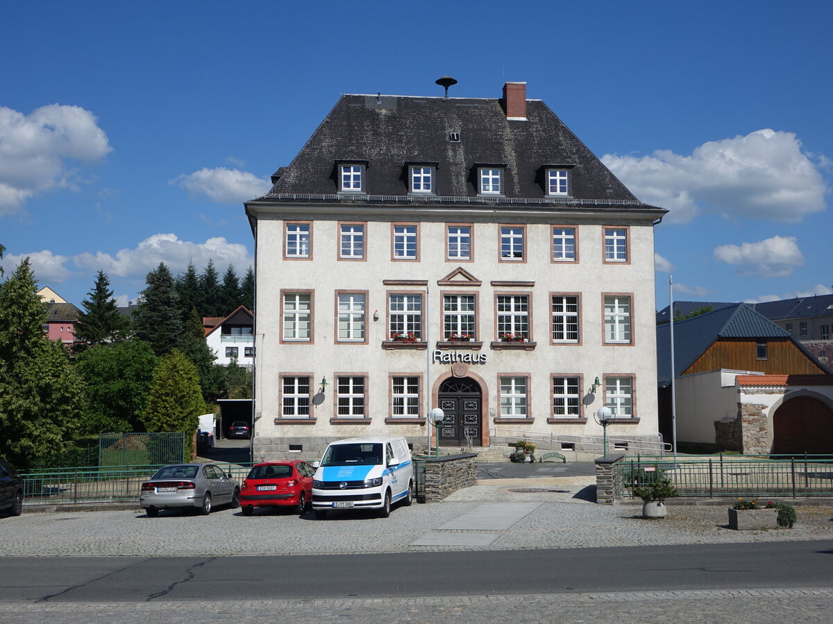 Neumark im Vogtland, Rathaus am Markt (25.06.2023)