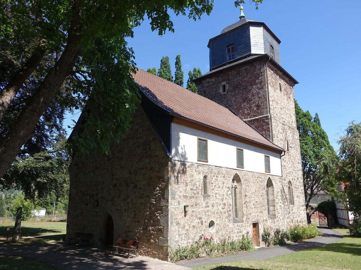 Neumorschen, evangelische Wehrkirche, erbaut im 15. Jahrhundert (07.08.2022)
