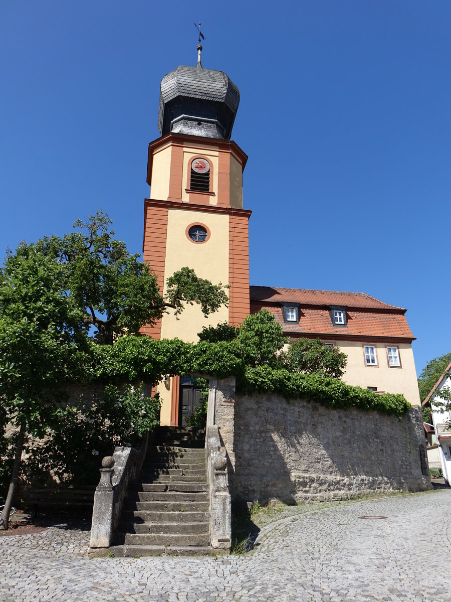 Neuses am Berg, Pfarrkirche St. Nikolaus, erbaut 1784 (27.05.2017)