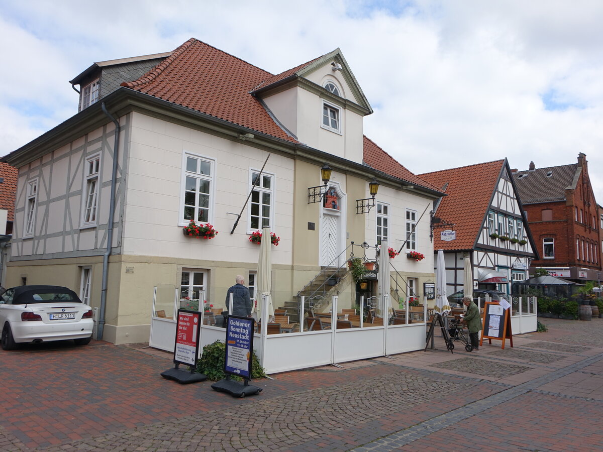 Neustadt am Rbenberge, Rathaus am Marktplatz (07.10.2021)